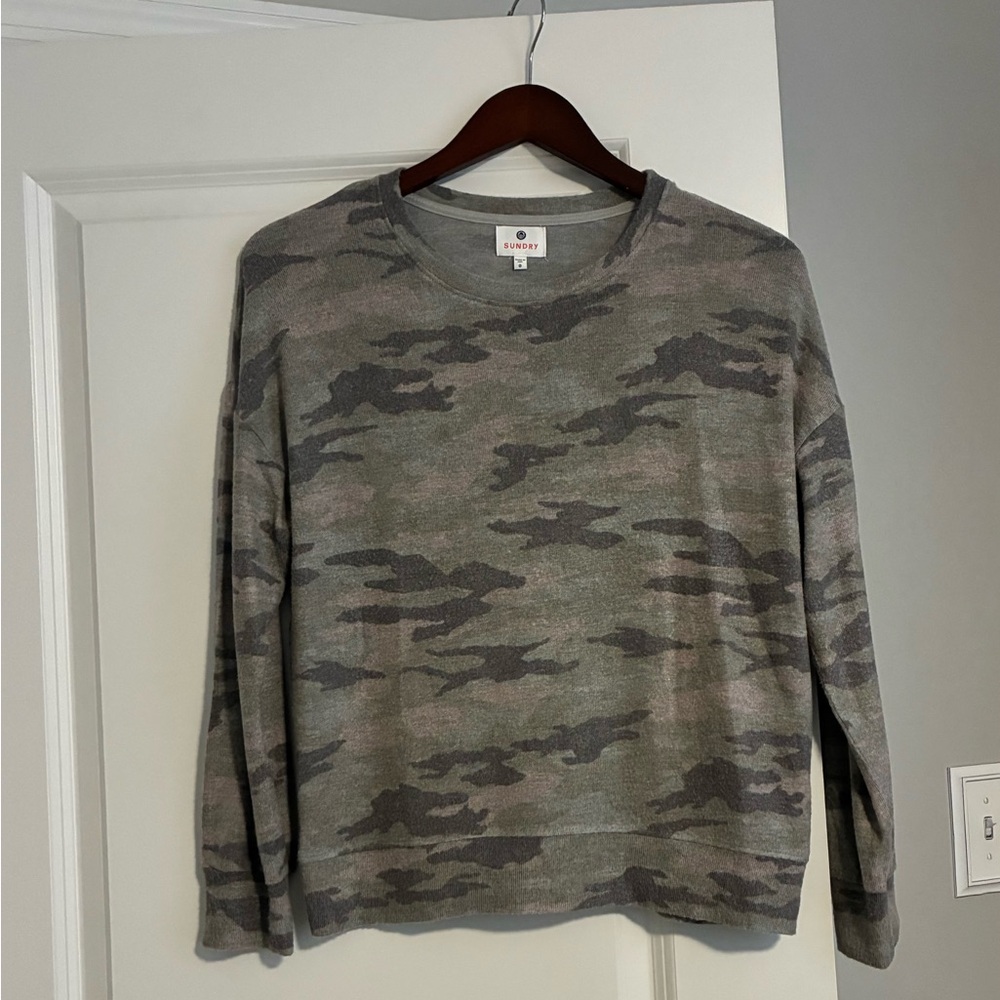 Sundry Brushed Fleece Camo Pullover